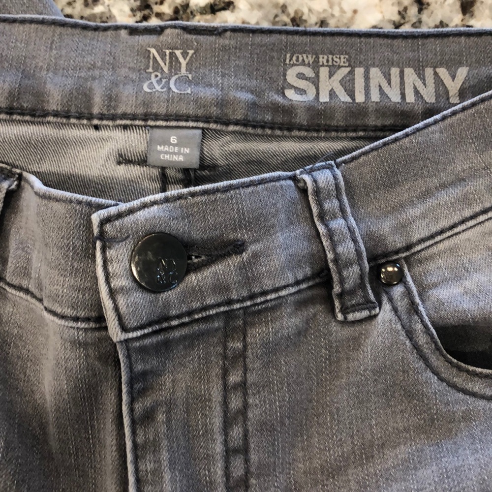 New York & Co jeans -Sz 6